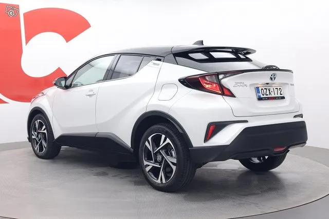 Toyota C-HR 1,8 Hybrid Intense Business Image 3