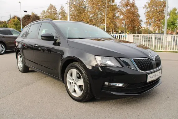 Škoda Octavia Combi 1.6 TDi DSG *VIRTUAL,NAVIGACIJA* Image 3